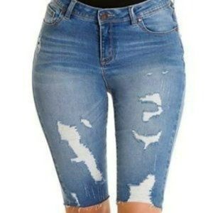 Lala Anthony Denim Bermuda shorts size 6